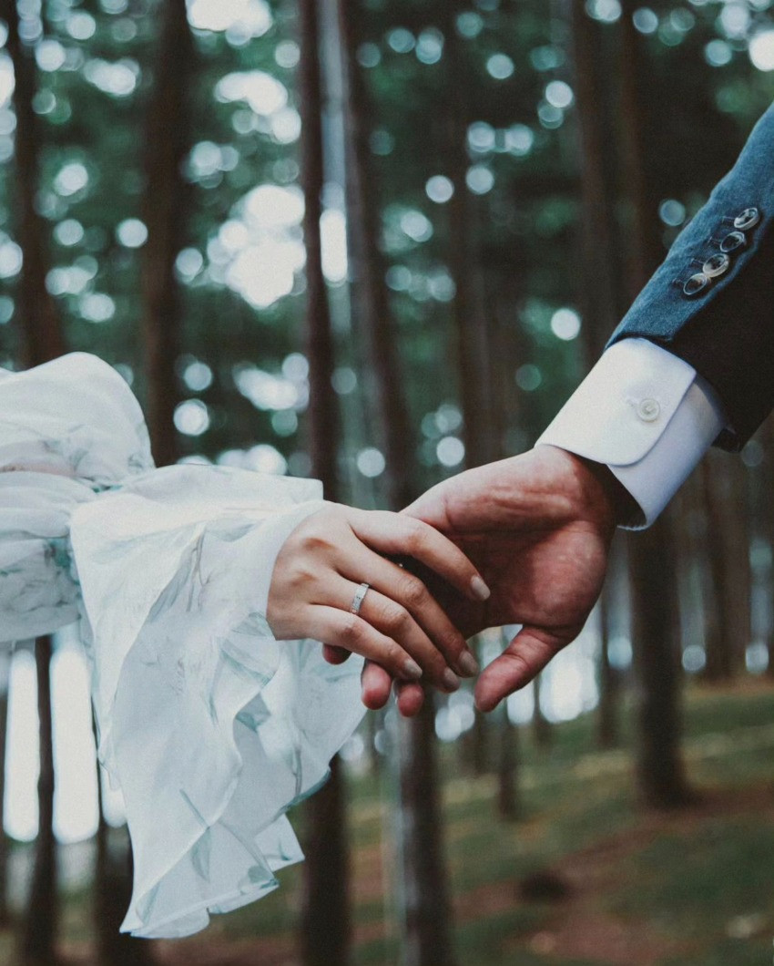 Hé lộ không gian đám cưới riêng tư của Thanh Hằng và chồng nhạc trưởng Hé lộ không gian đám cưới riêng tư của Thanh Hằng và chồng nhạc trưởng