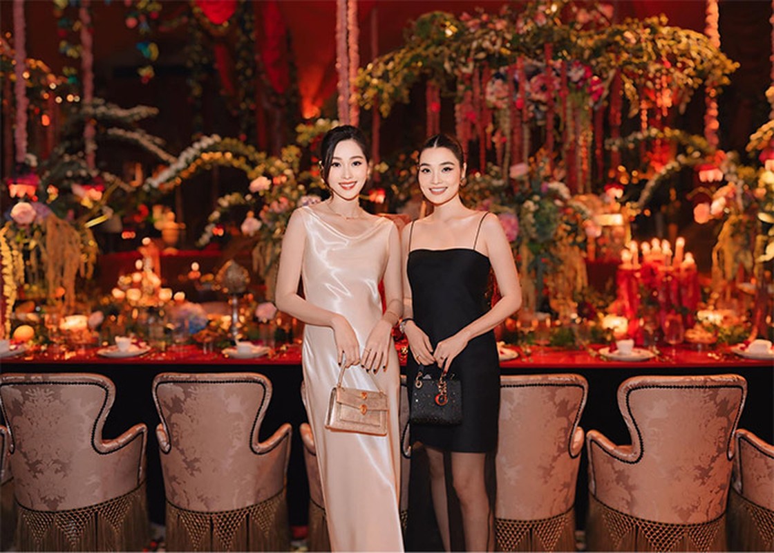 Hoa hậu Đặng Thu Thảo khoe con gái thứ ba mới sinh Hoa hậu Đặng Thu Thảo khoe con gái thứ ba mới sinh