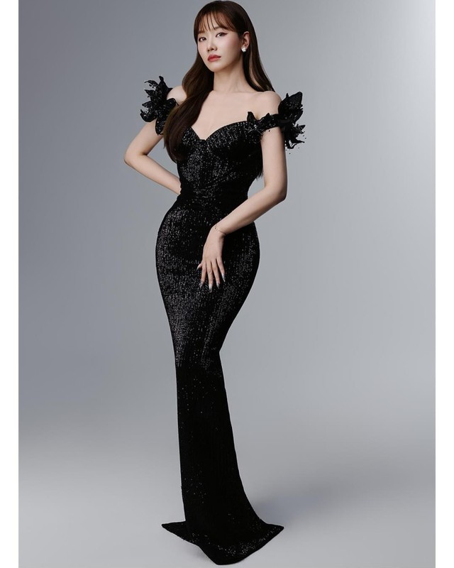 Đọ sắc những “bông hồng lai” đang làm mưa làm gió showbiz Việt Đọ sắc những “bông hồng lai” đang làm mưa làm gió showbiz Việt