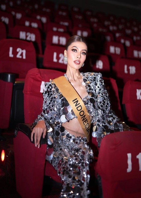 Nhan sắc mỹ nhân tạm dẫn đầu bình chọn ở Miss Grand International