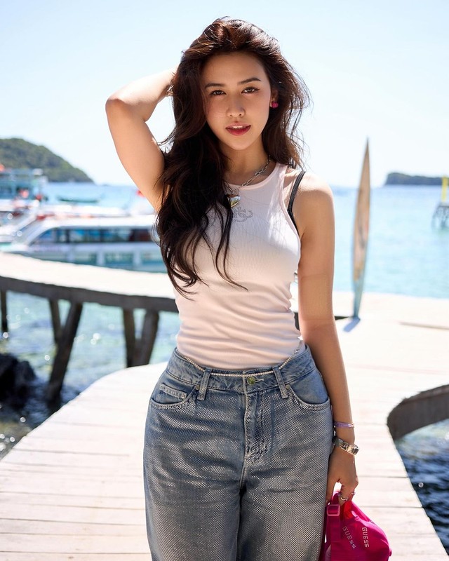 Hot girl “Đảo Thiên Đường” đẹp không góc chết trong loạt ảnh mới Hot girl “Đảo Thiên Đường” đẹp không góc chết trong loạt ảnh mới