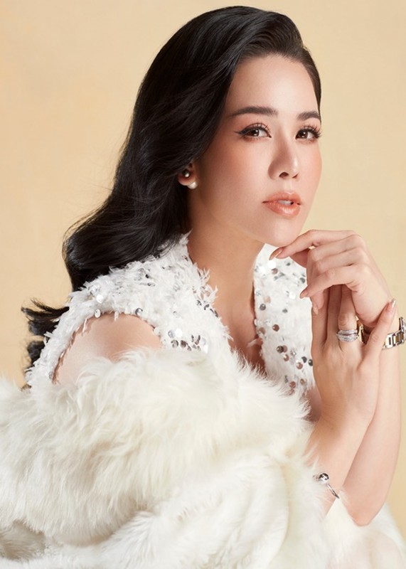 Nhật Kim Anh giàu “khủng”, tình duyên lận đận Nhật Kim Anh giàu “khủng”, tình duyên lận đận