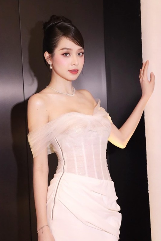 Nhan sắc "dao kéo" của mỹ nhân Việt thi Miss International 2024