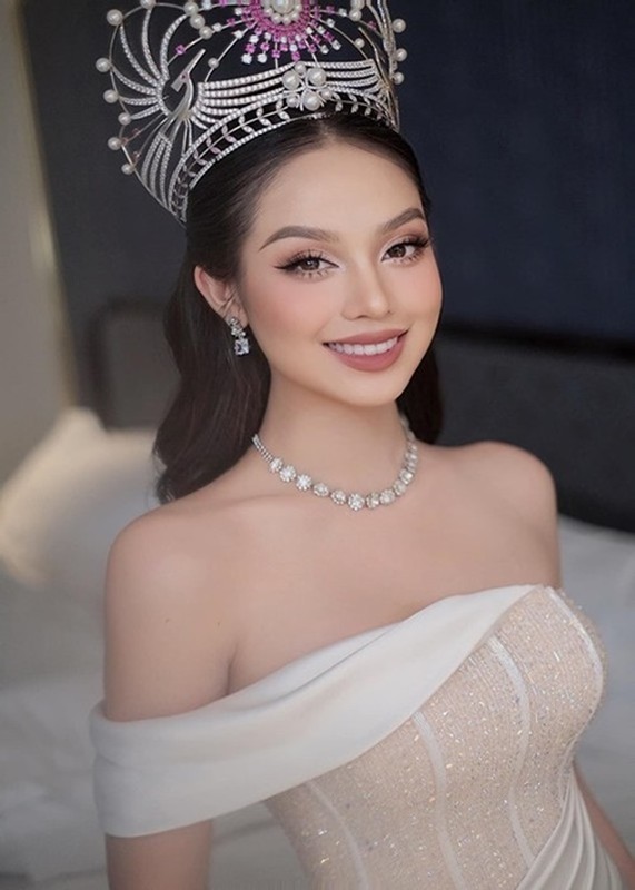 Nhan sắc "dao kéo" của mỹ nhân Việt thi Miss International 2024