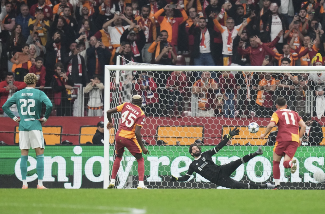 Champions League: Liverpool sảy chân, Real và Atletico thắng lớn