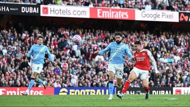 Arsenal có ‘thần may mắn’ đặc biệt