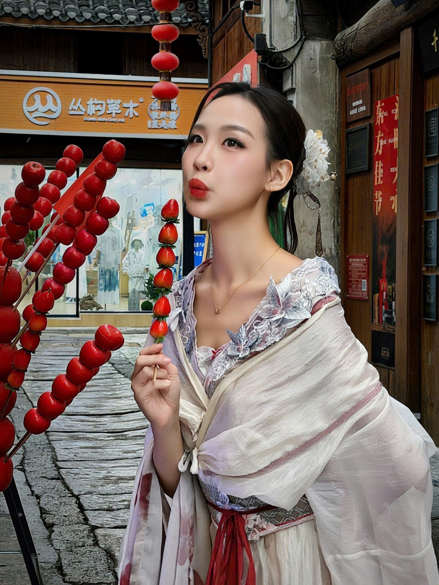 Hoa hậu Bảo Ngọc được vinh danh là đại sứ thương hiệu có tầm ảnh hưởng nổi bật