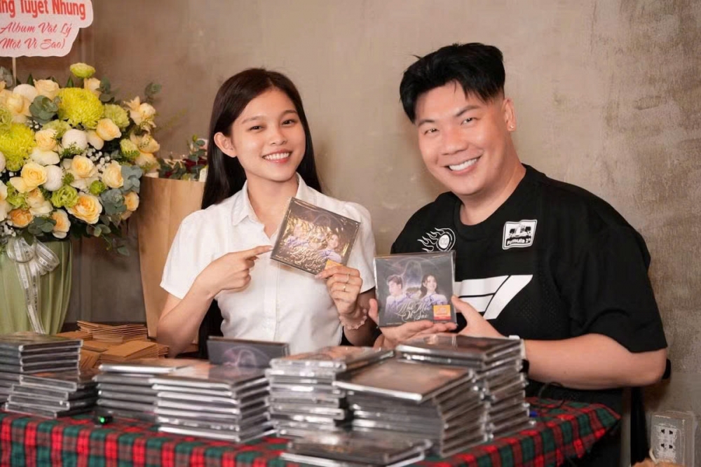 Tuyết Nhung kể về album đặc biệt dành tặng cố ca sĩ Phi Nhung
