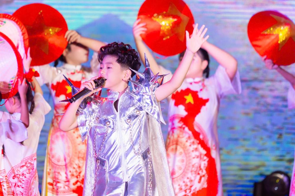 Bùi Khâu Minh Triết ngày càng ghi dấu trên nhiều sân khấu lớn