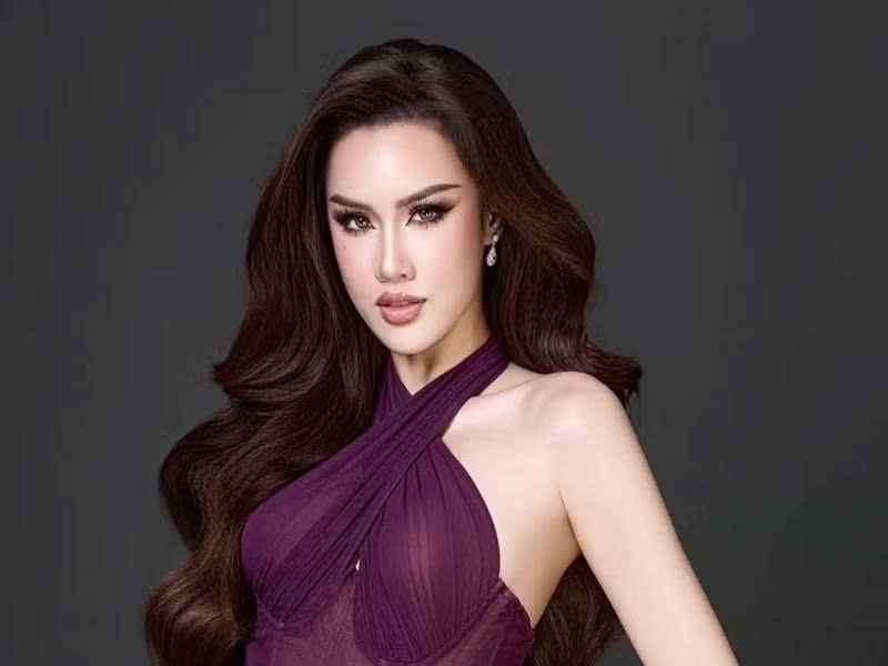 Trịnh Mỹ Anh xin lỗi sau ồn ào tin nhắn nhóm thí sinh Miss Universe Vietnam