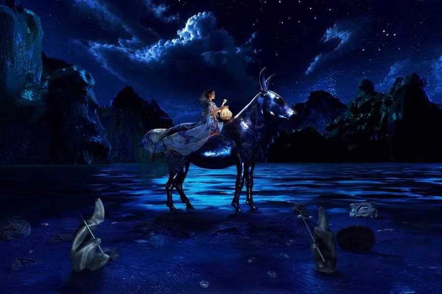 Hoàng Thùy Linh trở lại đường đua âm nhạc với MV "Thầy dùi" Hoàng Thùy Linh trở lại đường đua âm nhạc với MV "Thầy dùi"