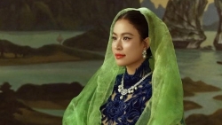Hoàng Thùy Linh trở lại đường đua âm nhạc với MV "Thầy dùi"