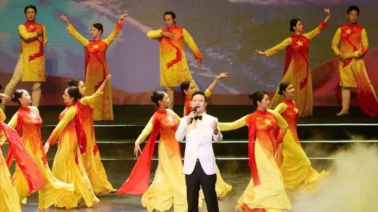 Nhạc sĩ Nguyễn Thành Trung và Nghệ sĩ Ưu tú Hoàng Tùng tôn vinh vẻ đẹp phụ nữ Việt qua sản phẩm âm nhạc mới