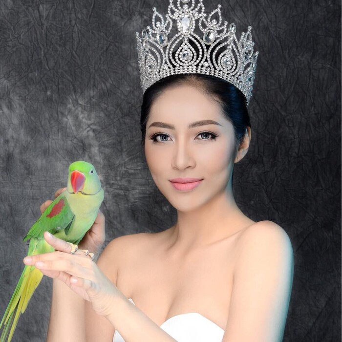 Chị Hoa hậu Đặng Thu Thảo mắng gia đình chồng cũ của em gái 'đạo đức giả'