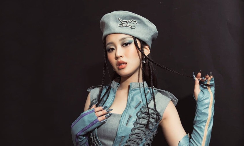 Han Sara làm mới bài hát cách mạng "Cô gái mở đường": Sáng tạo hay "phá nát" tác phẩm?