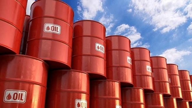 Giá xăng dầu hôm nay 23/11: Dầu Bent tiếp tục tăng