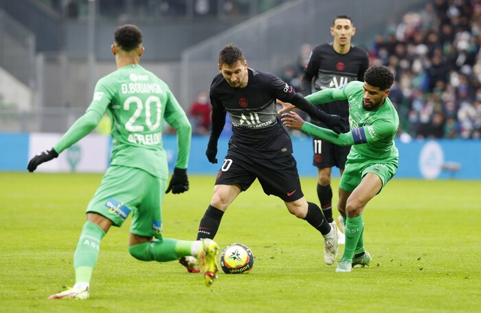 Messi lập hat-trick kiến tạo trong chiến thắng nhọc nhằn của PSG