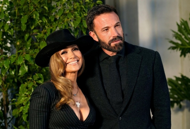 Thời gian khó khăn của Jennifer Lopez khi hủy đám cưới với Ben Affleck
