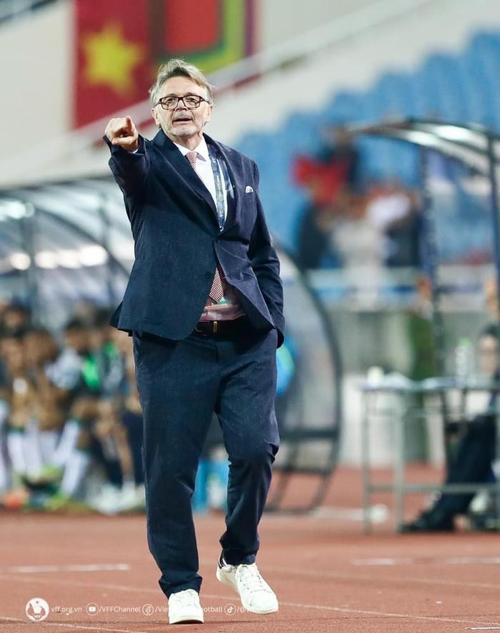 HLV Troussier: U23 Việt Nam tranh v&eacute; dự Olympic 2024 Ảnh 1