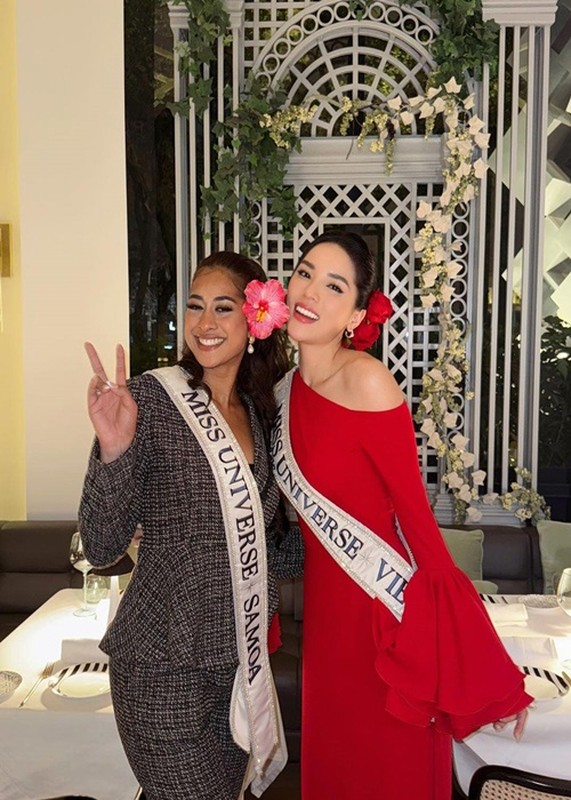 Kỳ Duyên mặc hở khoe vòng eo rắn nước ở Miss Universe 2024