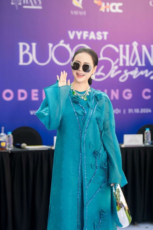 Bùi Thanh Hương tuyển chọn người mẫu cho “Bước chân di sản 2024” Bùi Thanh Hương tuyển chọn người mẫu cho “Bước chân di sản 2024”