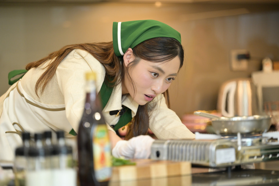 Lương Thùy Linh hóa thân làm "giúp việc" quốc dân, truyền cảm hứng sống tự lập Lương Thùy Linh hóa thân làm "giúp việc" quốc dân, truyền cảm hứng sống tự lập