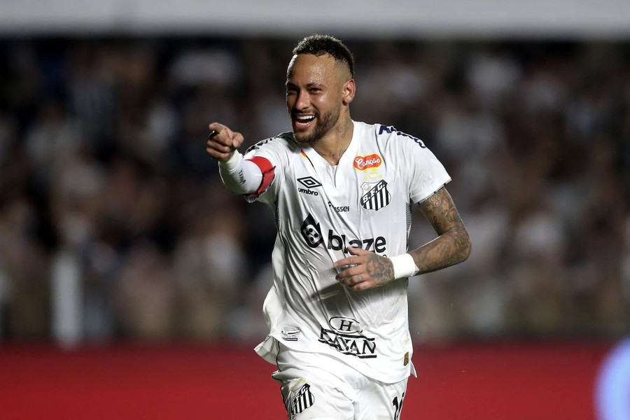 Neymar sắp khoác áo 1 trong 5 ‘ông lớn’ Ngoại hạng Anh?