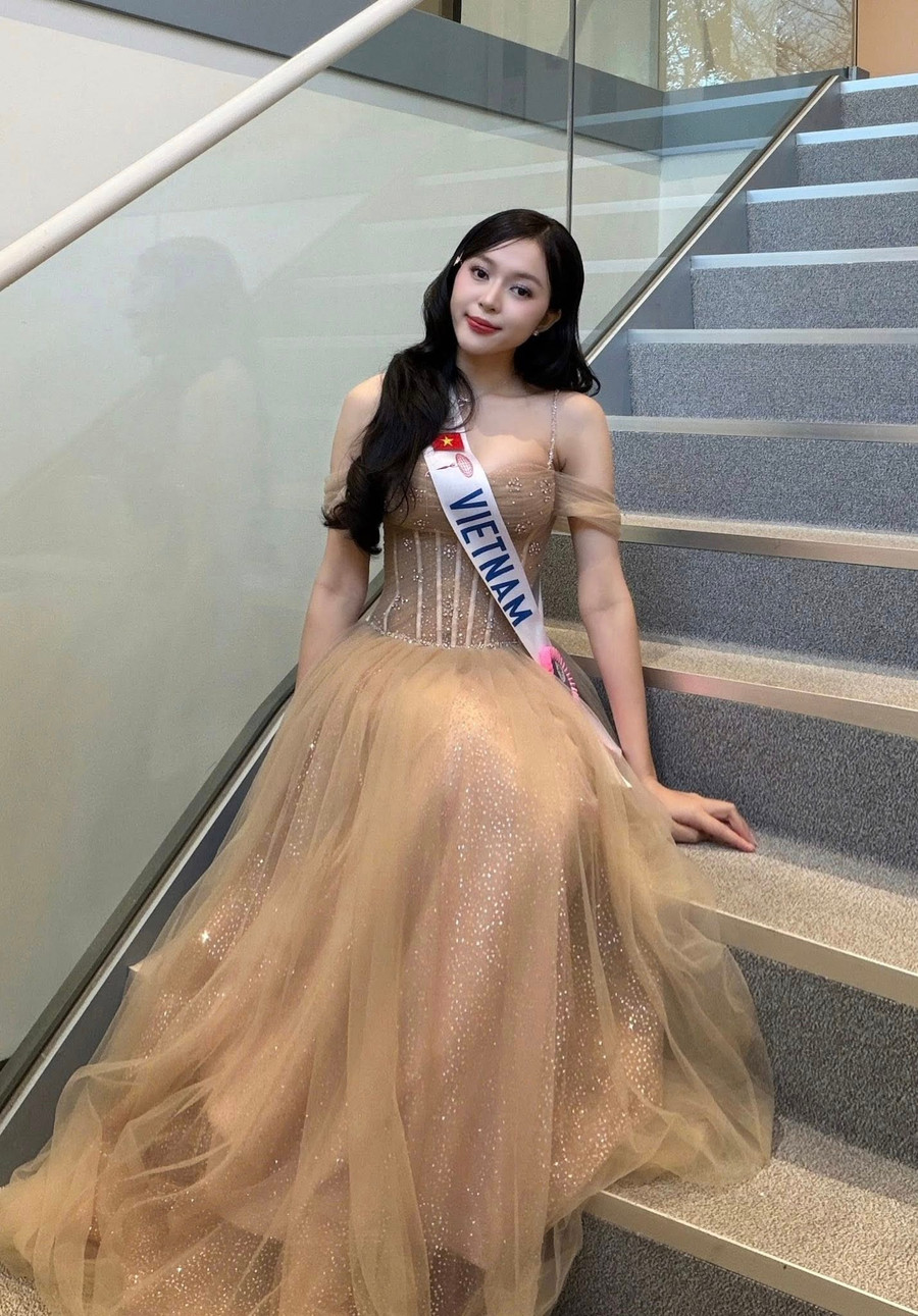 Phản ứng gây chú ý của Kiều Duy khi không thể lọt top 20 Miss International 2025