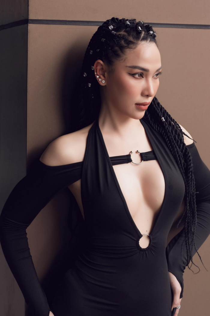 Quỳnh Thư khoe vẻ đẹp trong veo, đối lập với hình ảnh 'đả nữ' khi trở thành võ sĩ The Champion