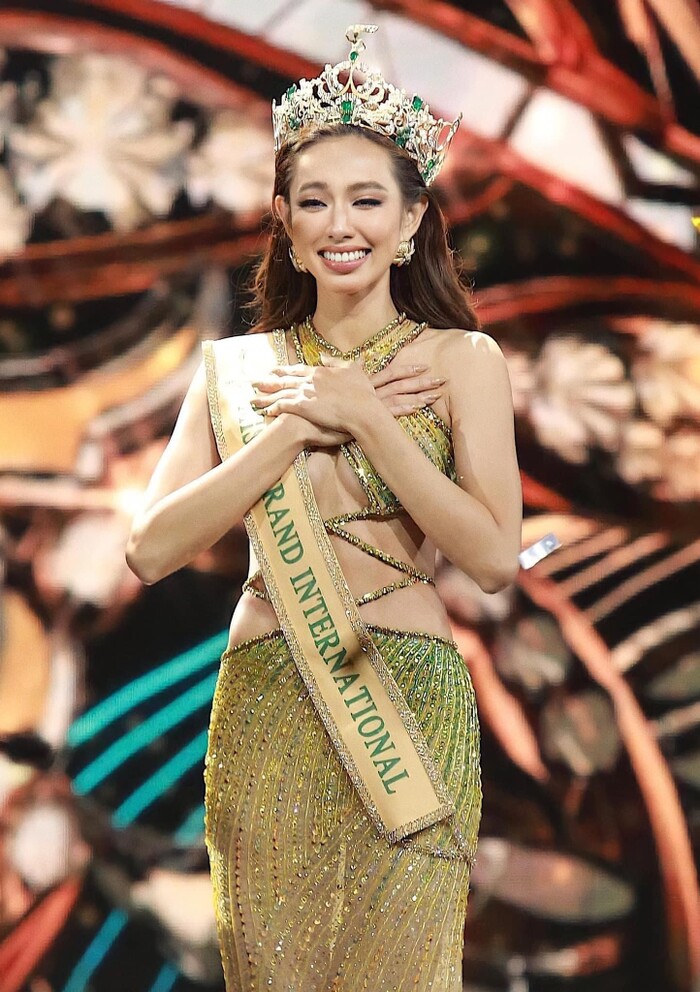 Hậu đăng quang Miss Grand International, Hoa hậu Thuỳ Tiên được 'cầu hôn' và phản ứng của chính chủ