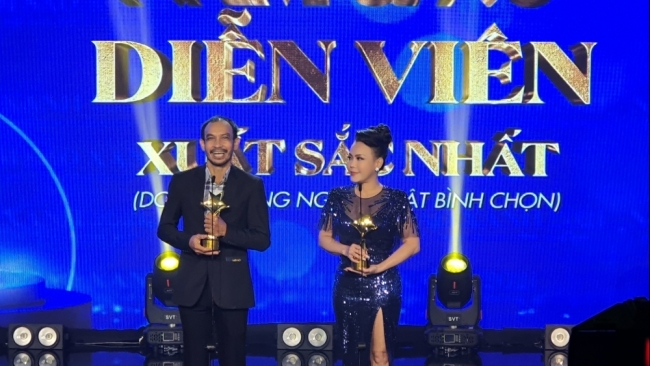 Sao Việt ngày 20/12: Việt Hương giành giải thưởng Nữ diễn viên Truyền hình xuất sắc nhất