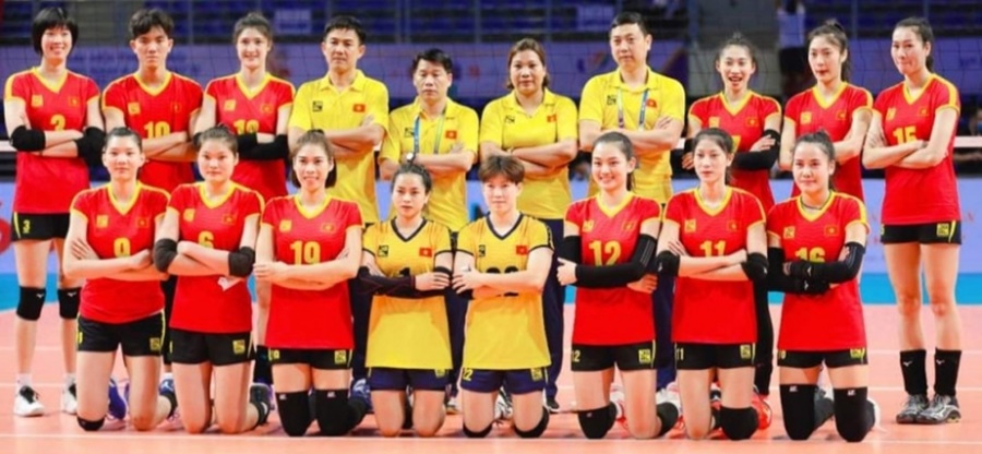 Bích Tuyền (thứ 2 từ trái sang, hàng sau) không còn tập trung ĐTQG từ sau SEA Games 31