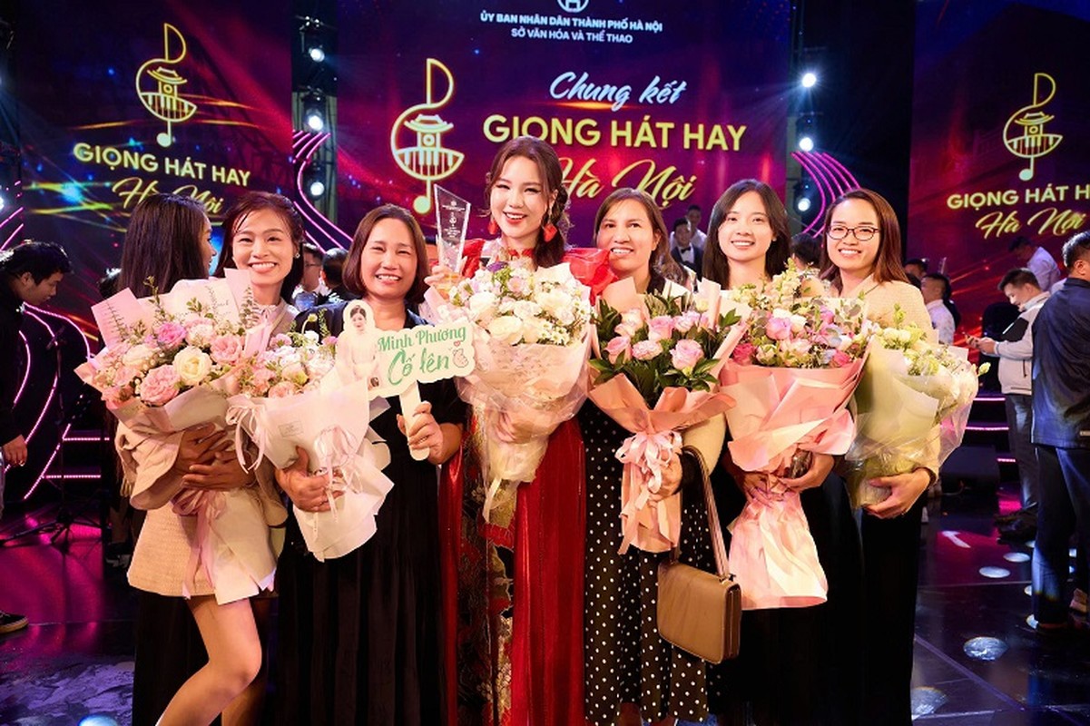 Tiết lộ hai người thầy đặc biệt của ca sĩ Minh Phương Tiết lộ hai người thầy đặc biệt của ca sĩ Minh Phương
