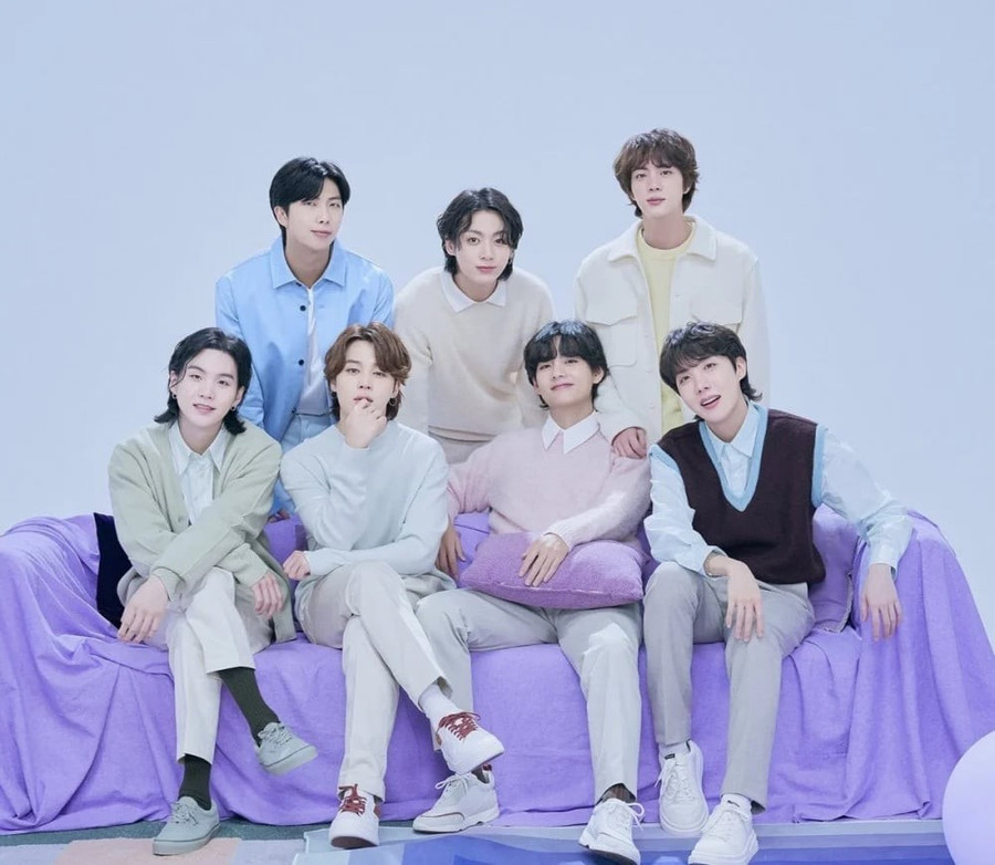 BTS làm nên lịch sử K-pop, trở thành nghệ sĩ đầu tiên được Tổng thống vinh danh BTS làm nên lịch sử K-pop, trở thành nghệ sĩ đầu tiên được Tổng thống vinh danh