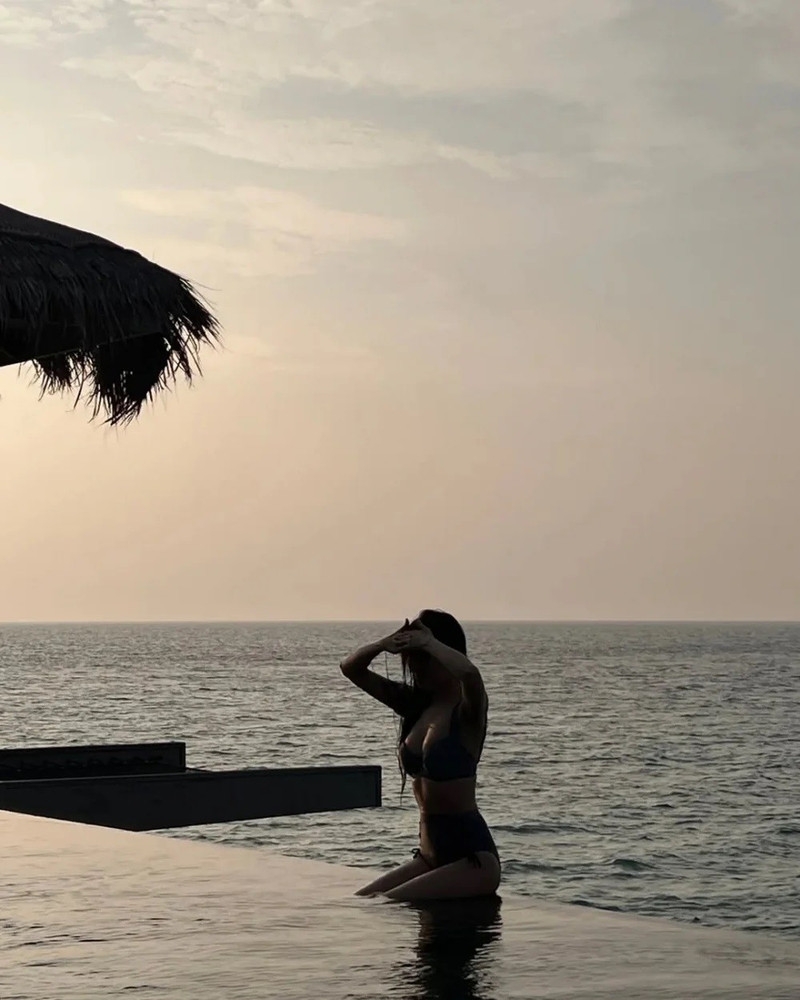 Cựu thành viên nhóm nhạc Wonder Girls 'đốt mắt' với loạt ảnh đẹp