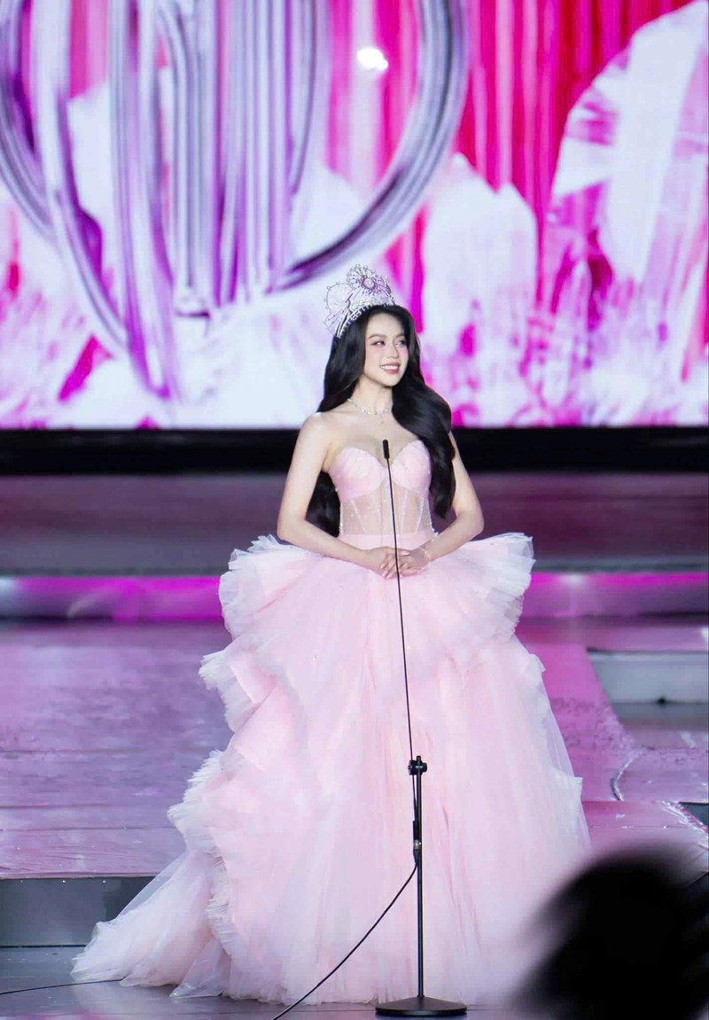 Thanh Thủy khẳng định niềm tự hào khi được là một phần của Hoa hậu Việt Nam