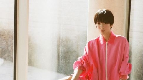 Song Hye Kyo hiếm hoi khoe thơ ấu, vẻ đẹp vượt thời gian ở tuổi U50 liền gây sốt