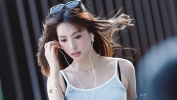 Tiểu Vy, Kỳ Duyên cùng dàn hoa á hậu khoe sắc cực cuốn khi bắt trend 'trạm tỷ'