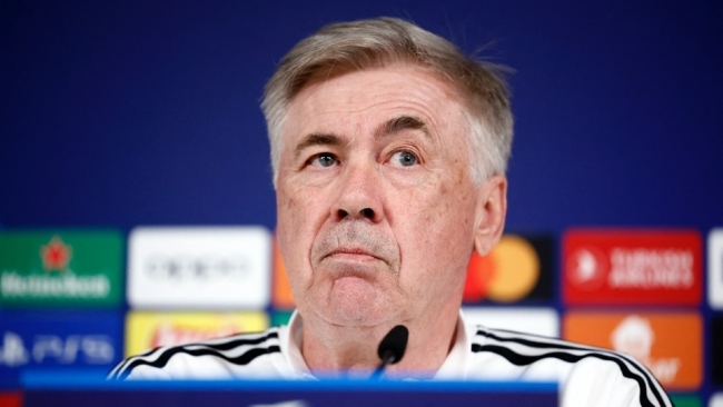 Ancelotti cân bằng kỷ lục của Sir Alex ở Champions League