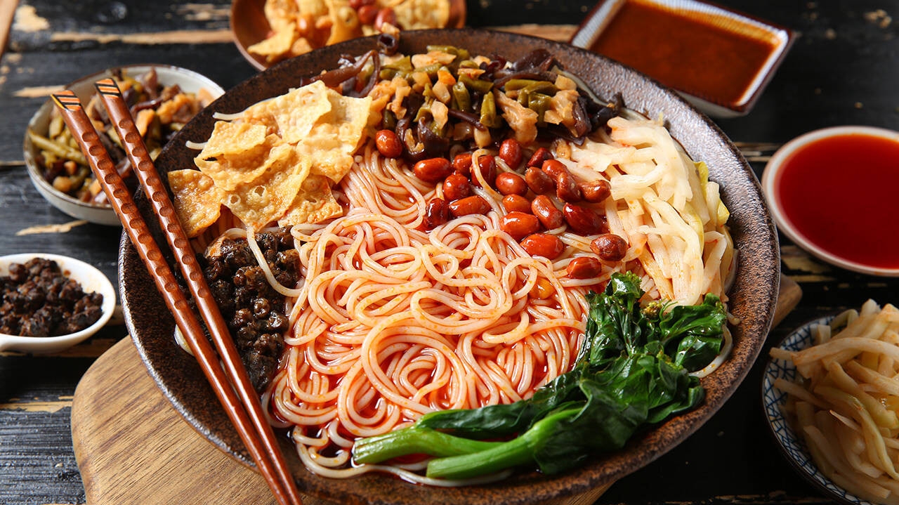 Món bún ốc 'nặng mùi như sầu riêng', thực khách càng ăn càng ghiền