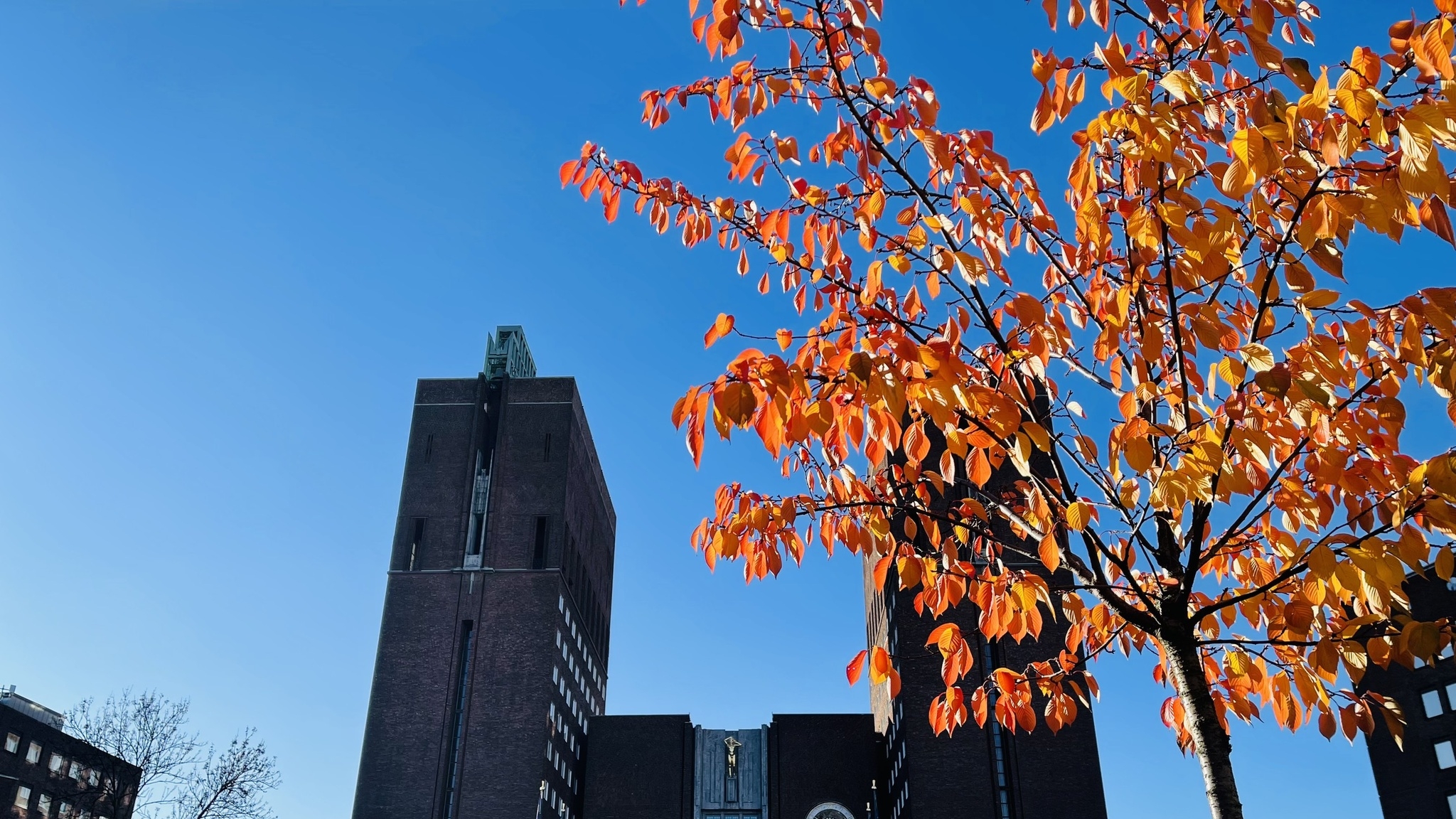 Đến Na Uy thăm công viên tượng khỏa thân lớn nhất thế giới