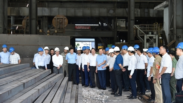 Nhà máy Gang thép Lào Cai lỗ hơn 100 tỷ đồng, dừng hoạt động