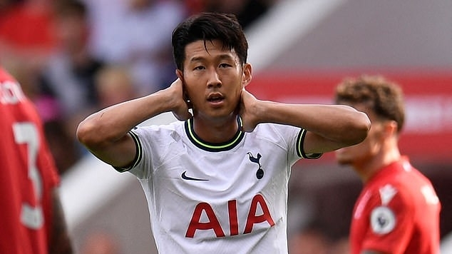Son Hueng Min- Vua phá lưới mùa giải 2021-2022 đối mặt với 4 trận liên tiếp "tịt ngòi"