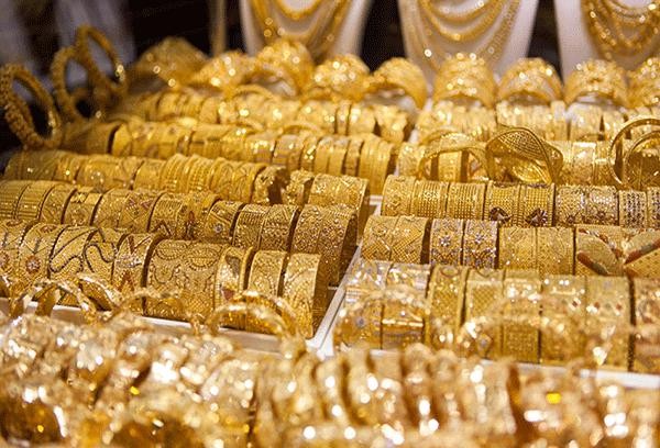 Giá vàng hôm nay 3/10: Vàng 9999 trong nước tăng theo thế giới