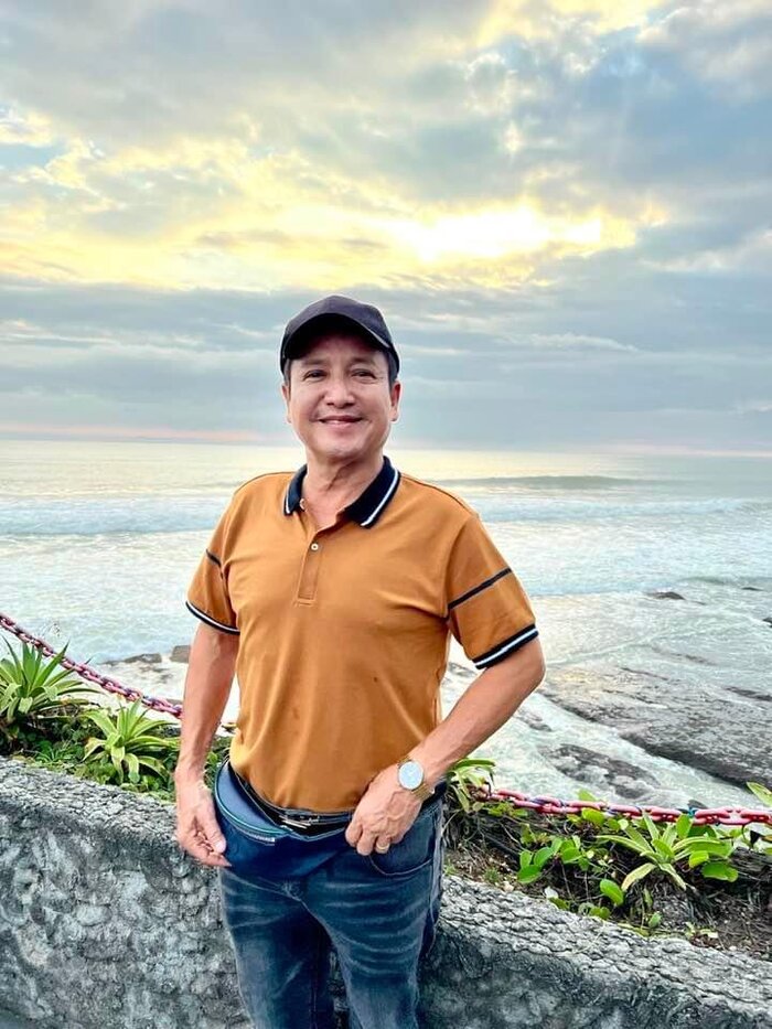 NSƯT Chí Trung: 'Tôi đang tận hưởng cuộc sống và tiêu những đồng tiền sạch của mình'