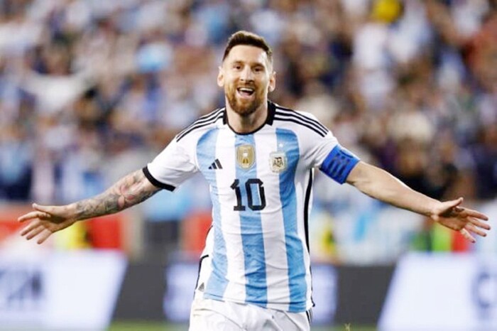 Messi và Ronaldo lập kỷ lục dự World Cup