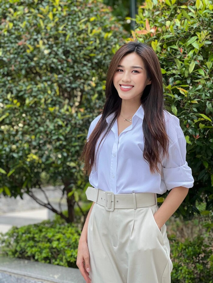 Thực hư chuyện Hoa hậu Đỗ Thị Hà bị công ty quản lý cho 'ra rìa', không được tham gia nhiều hoạt động