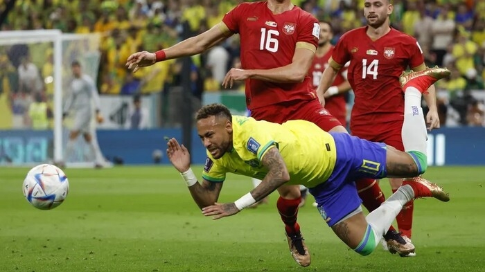 Neymar chia tay vòng bảng World Cup 2022: Trả giá cho thói quen biểu diễn?