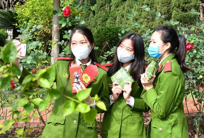 Những chuyến xe đón Xuân ở Học viện Cảnh sát Những chuyến xe đón Xuân ở Học viện Cảnh sát