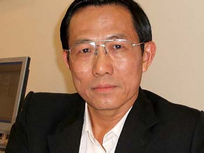 Cựu thứ trưởng Y tế Cao Minh Quang bị bắt